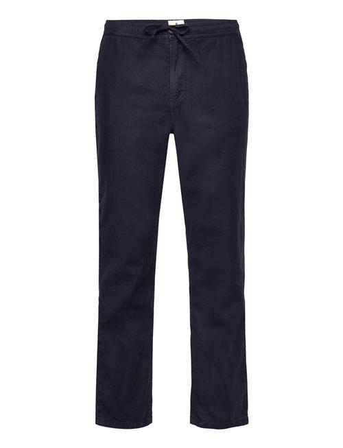 Se Morris Fenix Linen Trouser Morris Navy ved Booztlet