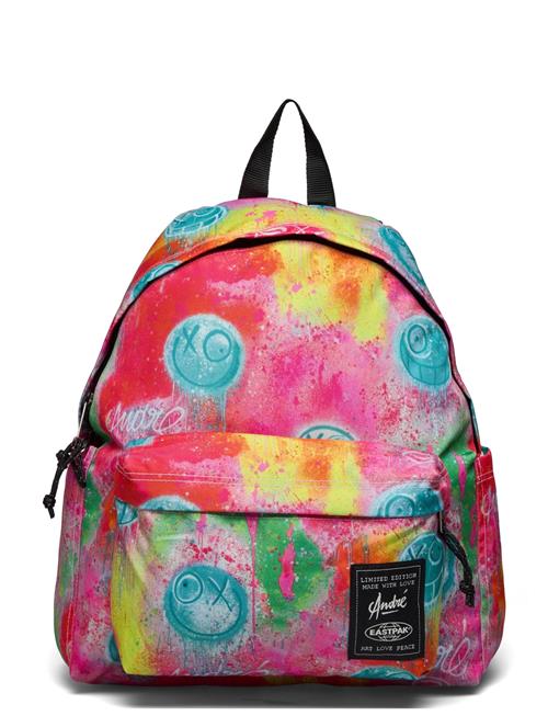 Se Eastpak Day Pak'r Eastpak Patterned ved Booztlet