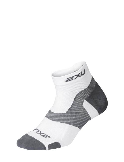 2XU Vectr Light Cushion 1/4 Crew Socks 2XU White