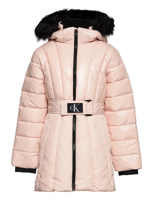 Se Calvin Klein Long Belted Puffer Coat Calvin Klein Pink ved Booztlet