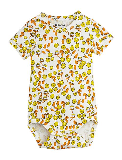 Se Mini Rodini Flowers Aop Ss Body Mini Rodini Patterned ved Booztlet