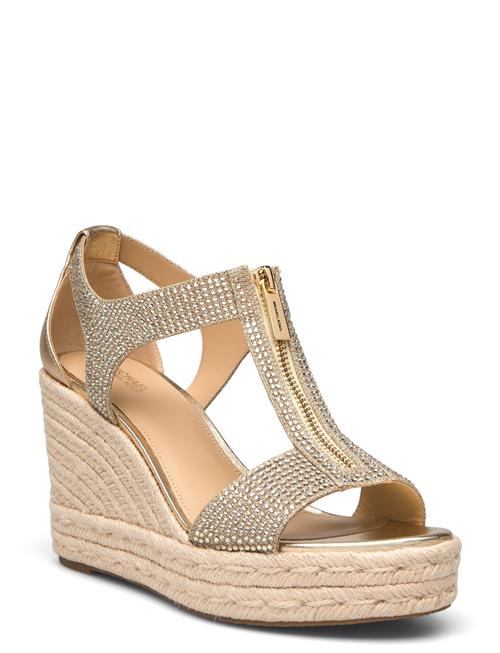 Se Michael Kors Berkley Mid Wedge Michael Kors Gold ved Booztlet