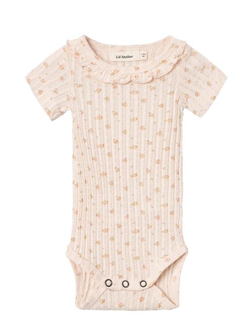 Se Lil'Atelier Nbfhulla Ss Slim Body Lil Lil'Atelier Pink ved Booztlet