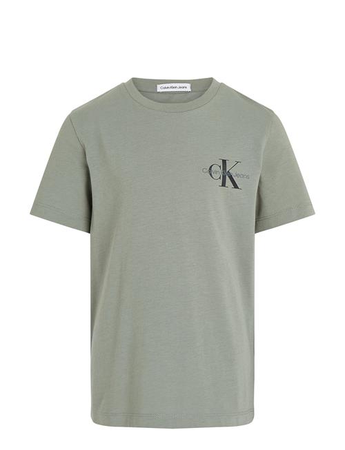 Se Calvin Klein Chest Monogram T-Shirt Calvin Klein Green ved Booztlet