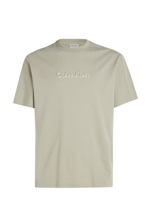 Se Calvin Klein Shadow Embossed Logo T-Shirt Calvin Klein Beige ved Booztlet