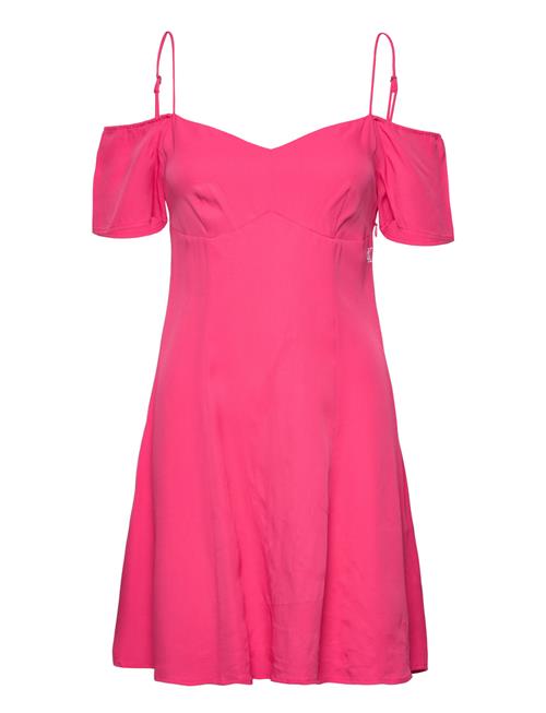 Se Calvin Klein Jeans Off Shoulder Mini Dress Calvin Klein Jeans Pink ved Booztlet