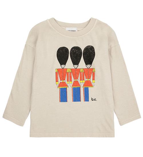 Se Bobo Choses Bluse - Little Tin Soldiers - Light Brown ved KidsWorld