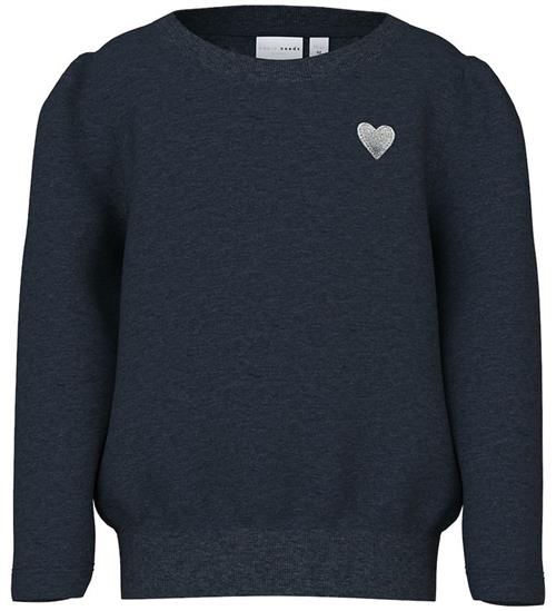 Se Name It Name It Sweatshirt - NmfVima - Dark Sapphire m. Hjerte ved KidsWorld