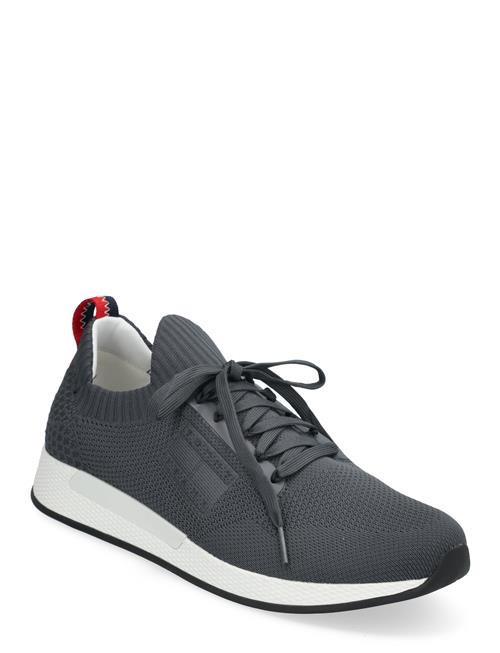 Se Tommy Hilfiger Tjm Elevated Runner Knitted Tommy Hilfiger Grey ved Booztlet