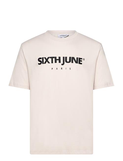 Se SIXTH JUNE Essentiel Ss Tshirt SIXTH JUNE Cream ved Booztlet