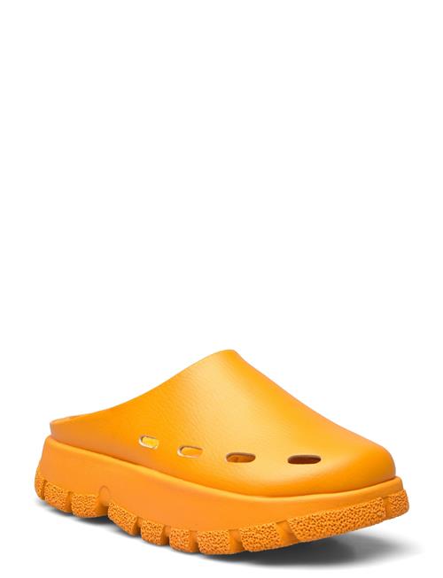 Se H2O Trek Closed Sandal H2O Orange ved Booztlet