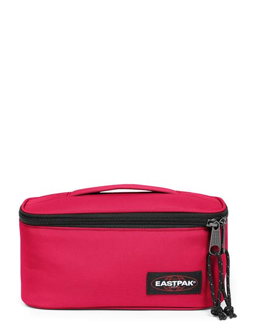 Se Eastpak Traver Eastpak Pink ved Booztlet