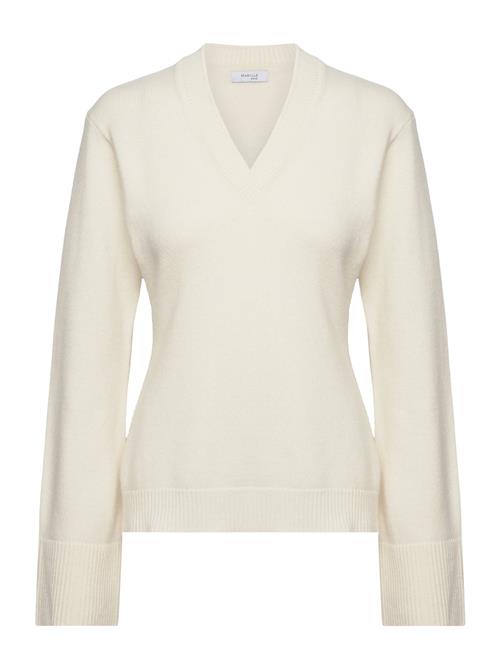 Se Marville Road Claire V Neck Sweater Marville Road Cream ved Booztlet