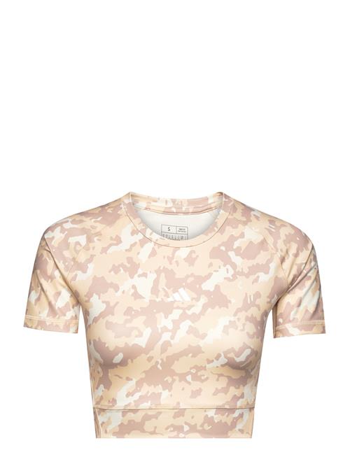 Se adidas Performance Techfit Camo Print Crop Training T-Shirt Adidas Performance Patterned ved Booztlet