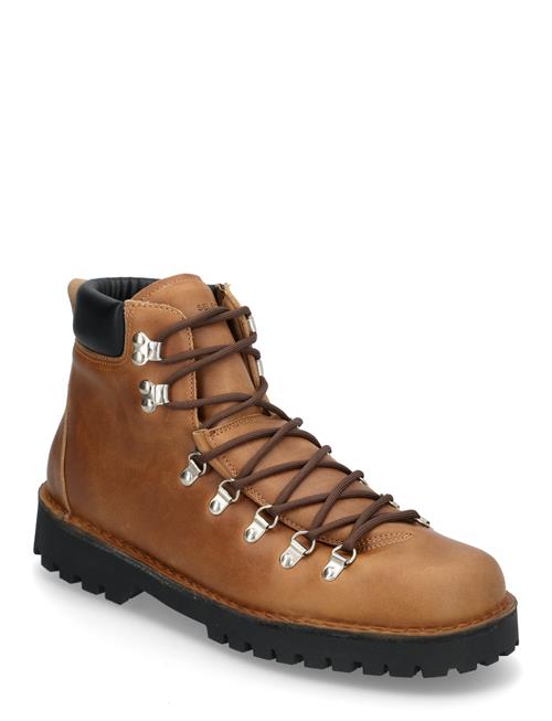 Se Selected Homme Slhalfred Leather Hiking Boot Selected Homme Brown ved Booztlet