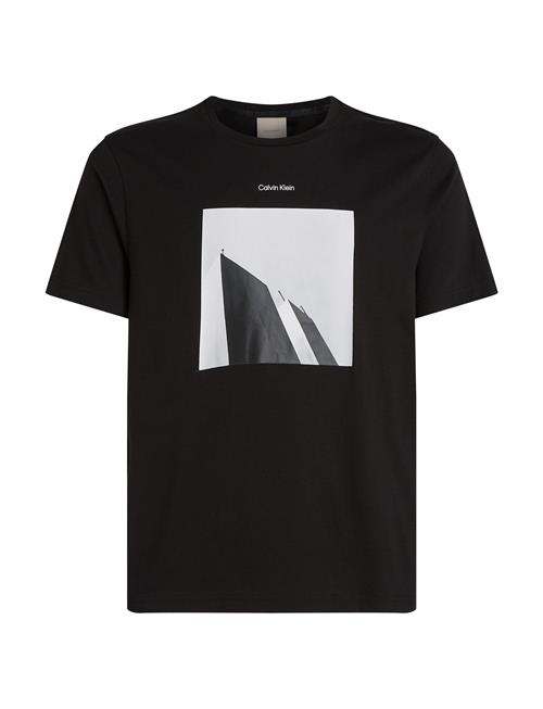 Se Calvin Klein City Photo Print T-Shirt Calvin Klein Black ved Booztlet