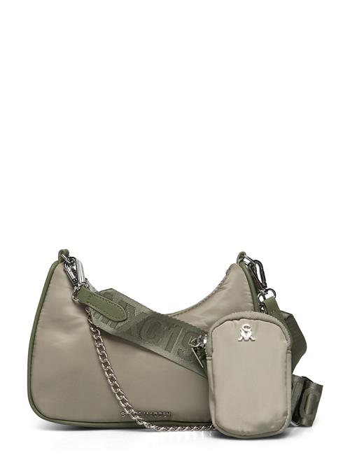 Se Bvital-T Crossbody Bag Steve Madden Green ved Booztlet