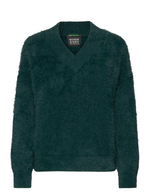 Se Scotch & Soda Fluffy V-Neck Relaxed Pullover Scotch & Soda Green ved Booztlet