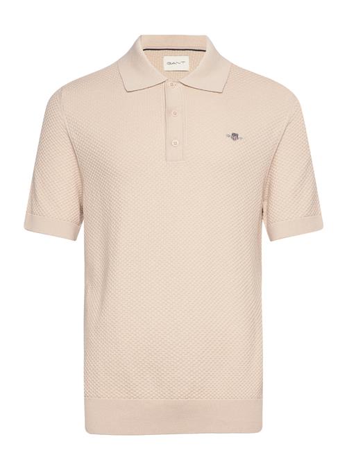 Se GANT Structured Cotton Ss Polo GANT Beige ved Booztlet