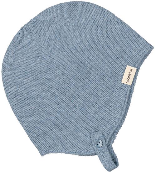 Se MarMar Babyhjelm - Uld - Strik - Aly Baby - Monsoon Blue Melange ved KidsWorld