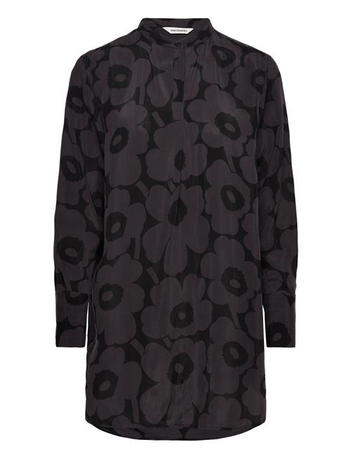 Se Marimekko Hurmaava Unikko Marimekko Black ved Booztlet