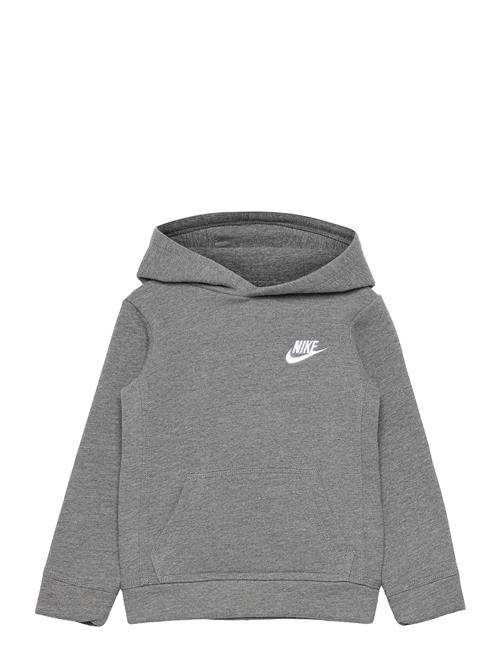 Se Nike Nkn Club Fleece Po Hoodie / Nkn Club Fleece Po Hoodie Nike Grey ved Booztlet