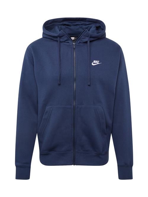 Se Nike Sportswear Sweatjakke 'Club Fleece'  mørkeblå / hvid ved About You