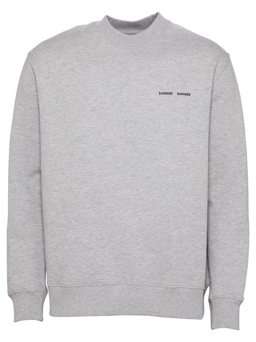 Se Samsøe Samsøe Sweatshirt 'Norsbro'  grå / sort ved About You