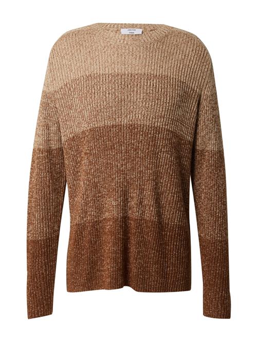 Se DAN FOX APPAREL Pullover 'Elia'  brun / cappuccino / lysebrun ved About You