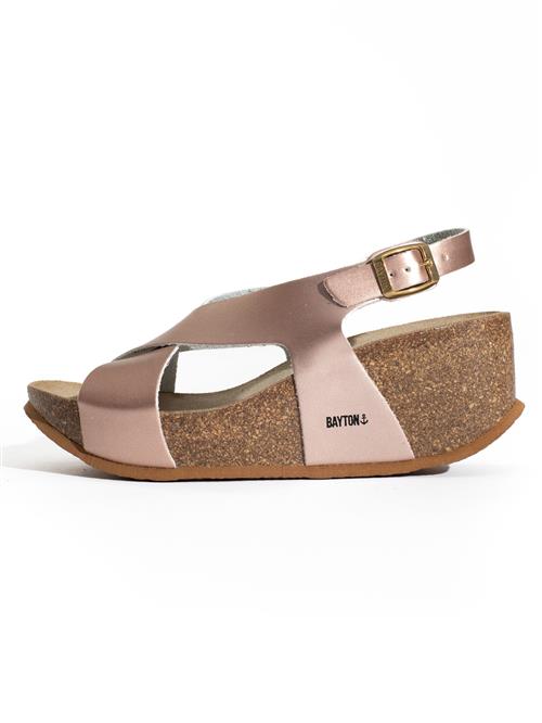 Se Bayton Sandaler med rem 'Rea'  rosa guld ved About You