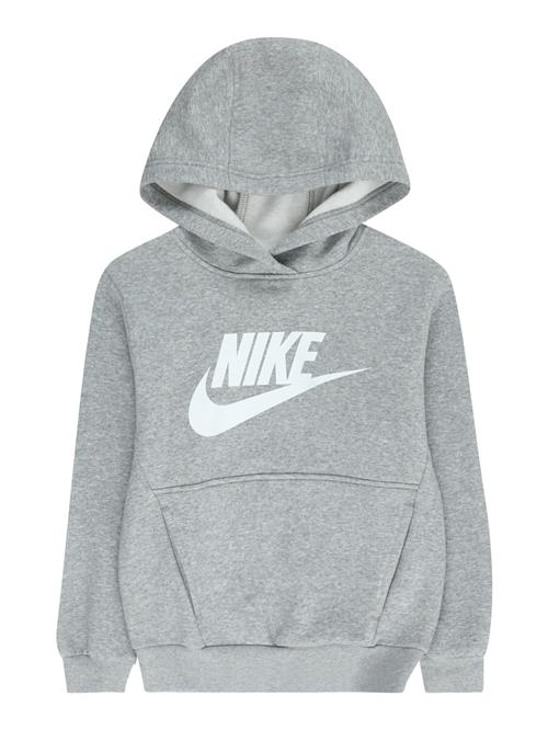 Se Nike Sportswear Sweatshirt 'Club FLC'  grå-meleret / hvid ved About You