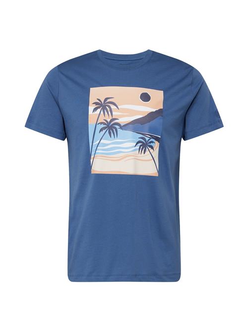 Se WESTMARK LONDON Bluser & t-shirts 'View Palm'  blue denim / lyseblå / pudder / hvid ved About You