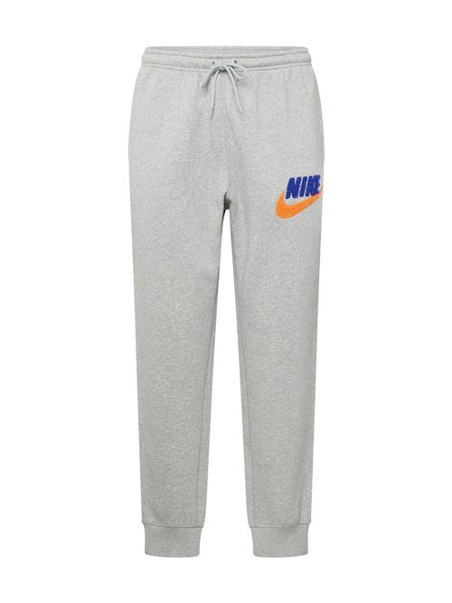 Se Nike Sportswear Bukser 'CLUB BB'  ultramarinblå / grå-meleret / orange ved About You