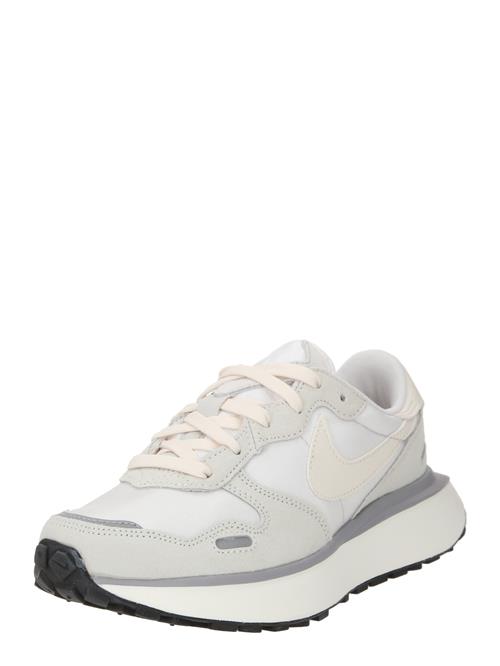 Se Nike Sportswear Sneaker low 'PHOENIX WAFFLE'  stone / lysegrå / uldhvid ved About You