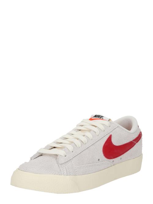 Nike Sportswear Sneaker low 'BLAZER '77 VNTG'  orange / mørkerød / sort / offwhite