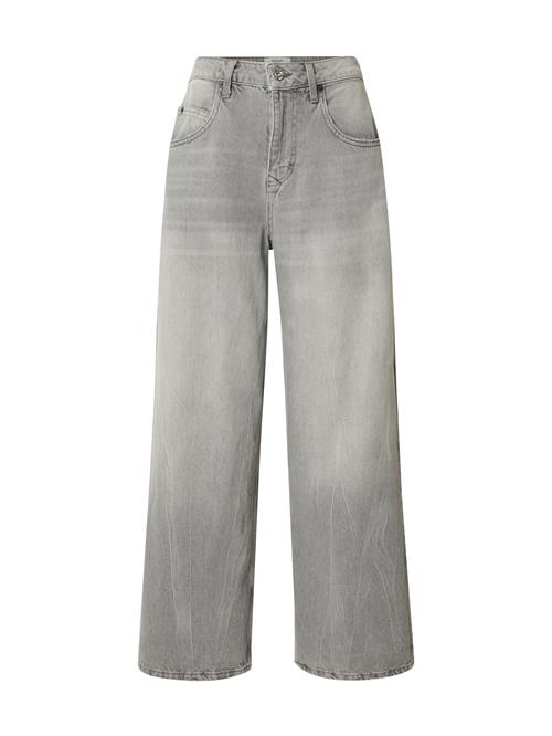 Se BDG Urban Outfitters Jeans 'JAYA'  grey denim ved About You