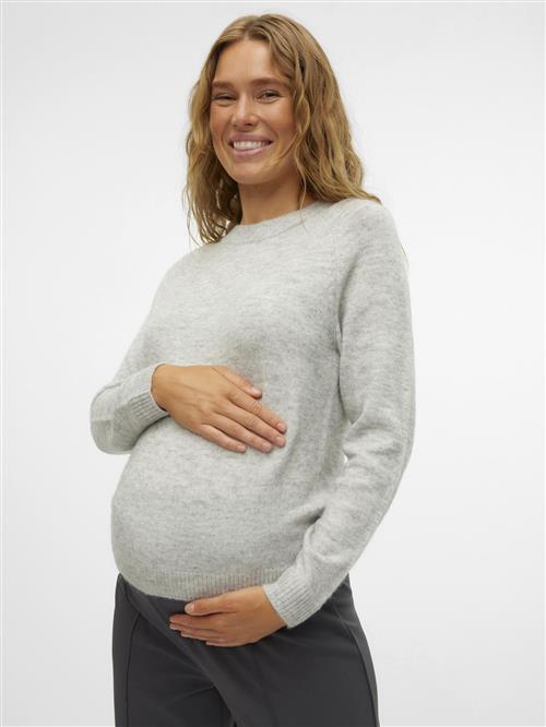 Se Vero Moda Maternity Pullover  lysegrå ved About You