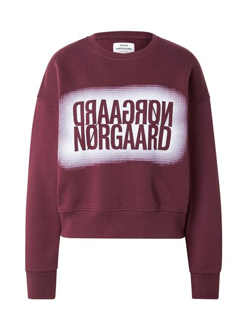 Se MADS NORGAARD COPENHAGEN Sweatshirt 'Tilvina'  lysegrå / bordeaux ved About You