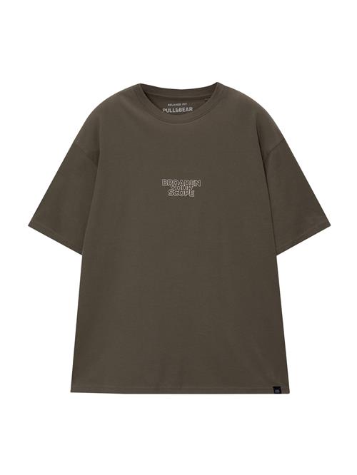 Se Pull&Bear Bluser & t-shirts  antracit / khaki / hvid ved About You