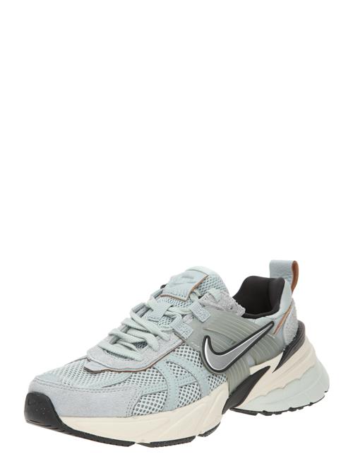 Se Nike Sportswear Sneaker low  grå / stone ved About You