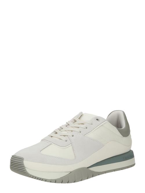 Se Calvin Klein Sneaker low  ecru / lysegrå ved About You