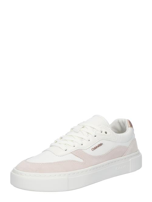 Se Calvin Klein Sneaker low  pastelpink / hvid ved About You