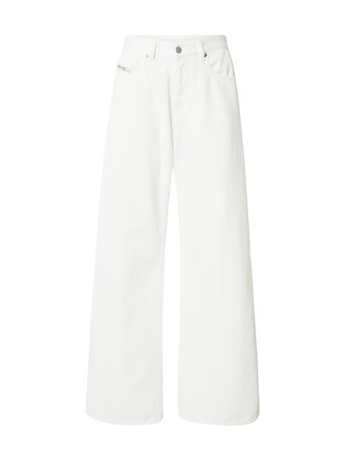 Se DIESEL Jeans 'SIRE'  white denim ved About You