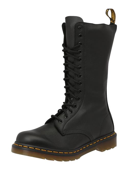 Se Dr. Martens Snørestøvler '1B99 Virginia'  sort ved About You