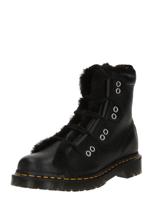 Se Dr. Martens Snørestøvletter  sort ved About You