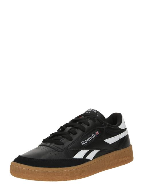 Se Reebok Sneaker low 'CLUB C REVENGE'  sort / hvid ved About You