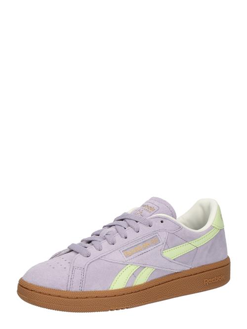 Se Reebok Sneaker low 'CLUB C GROUNDS UK'  pastelgul / lilla / orange ved About You