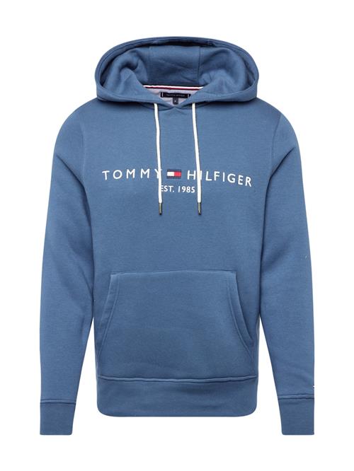 Se TOMMY HILFIGER Sweatshirt  opal / mørkeblå / rød / hvid ved About You