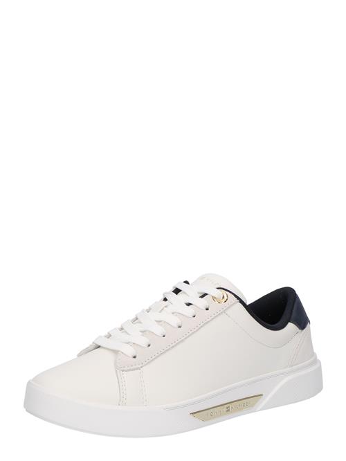 Se TOMMY HILFIGER Sneaker low 'CHIC'  sort / hvid ved About You