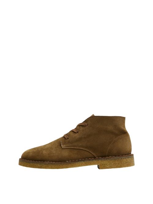 Se SELECTED HOMME Chukka Boots 'SLHRicco'  umbra ved About You